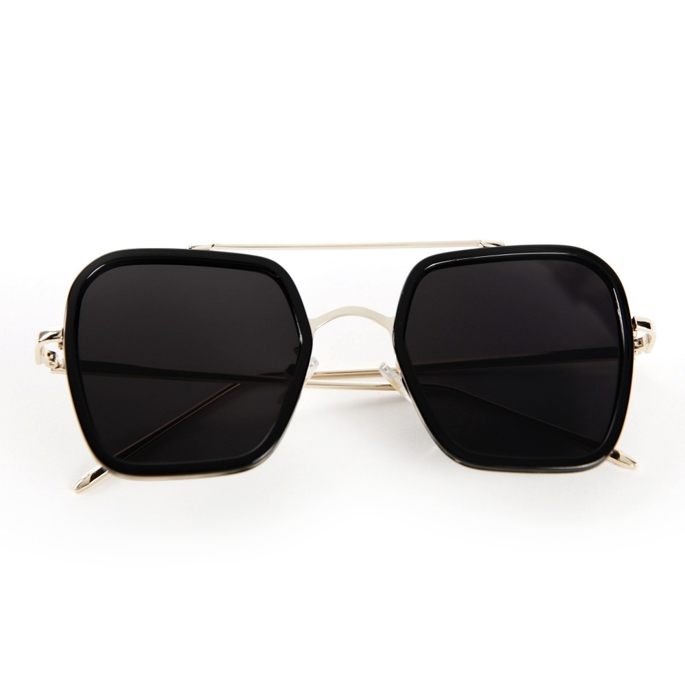 O2 Eyewear 92001 Rectangular Sunglasses(BK) - Picture 3 of 8